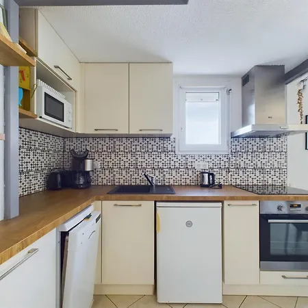 Διαμέρισμα Coquet Avec Vue Sur *